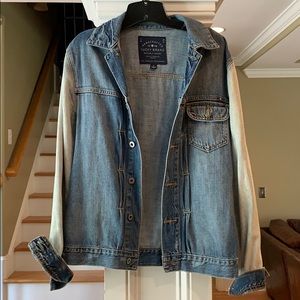Men’s denim jacket